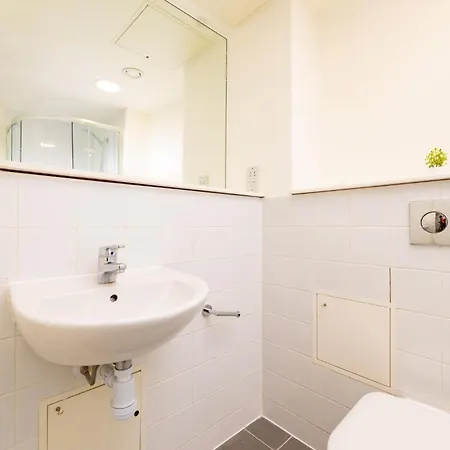 Refurbished Ensuite With Shared Kitchen At Montrose In * 都柏林